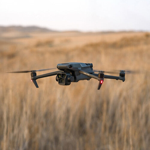 CP.MA.00000654.01 DJI Mavic 3 Pro(DJI RC)(NA)