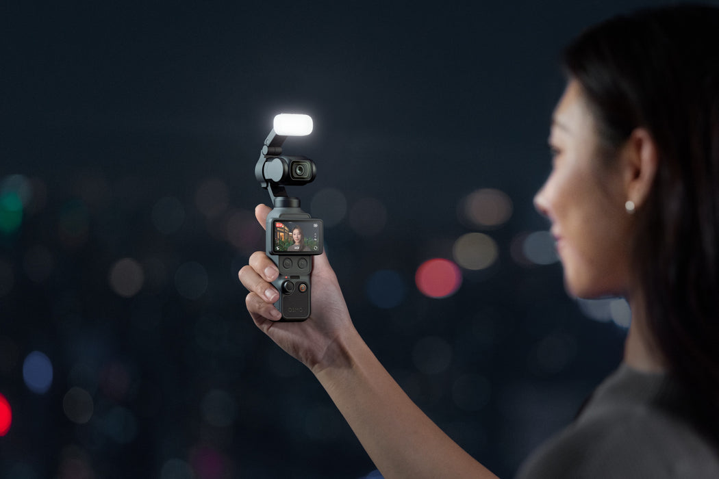 CP.OS.00000547.02 Osmo Pocket 4 Fill Light
