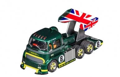 CARRERA 31093 Racetruck Cabover "British Racing Green, No.8", Digital 1/32 w/Lights NEW FOR 2024