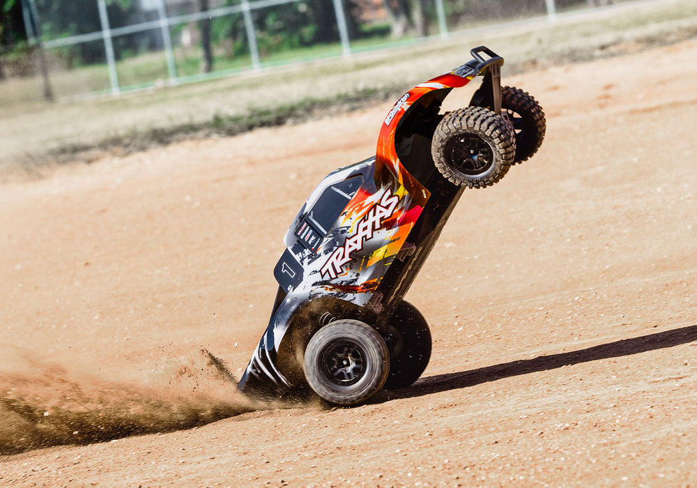 TRA58434-4 BLACK Slash 2WD Brushless