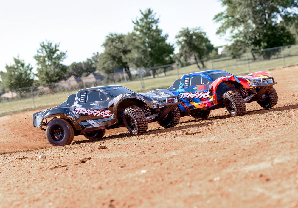 TRA58434-4 BLACK Slash 2WD Brushless