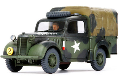 TAM32562 1/48 BRITISH SMALL STAFF CAR 10HP