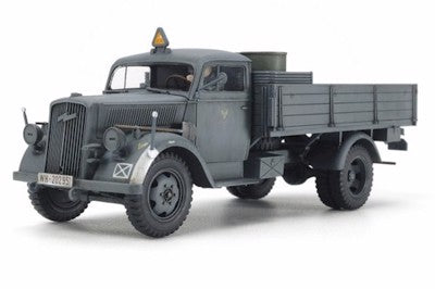 TAM32585 1/48 GERMAN 3T 4X2 CARGO TRUCK