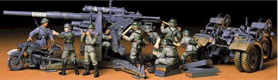 TAM35017 GERMAN 88MM GUN FLAK 36/37
