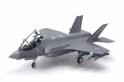 TAM60792 1/72 F-35A LIGHTNING II