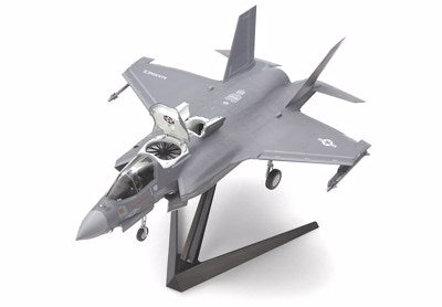 TAM61125 1/48 F-35B LIGHTNING II