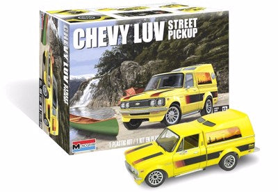 RMX854493 1:24 CHEVY LUV STREET PICKUP