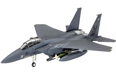 RVG03972 1:144 F-15E Strike Eage &bombs (24/