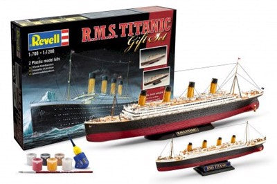 RVG05727 1:700/1200 Gift-Set Titanic (3/ctn)