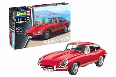 RVG07668 1:24 Jaguar E-Type (Coupe) (6/ctn)