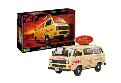 RVG07725 1:25 VW T3 Bus "Surfer Boy": Stranger Things (12/ctn)
