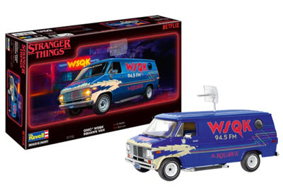 RVG07732 1:25 Car "Stranger Things" (12/ctn)
