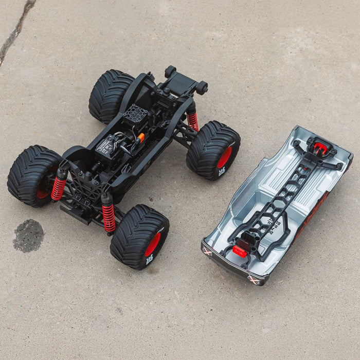 ARA2137T1 Arrma 1/16 QUAKE GROM Brushed 4x4 RTR (Battery & Charger Included) Red