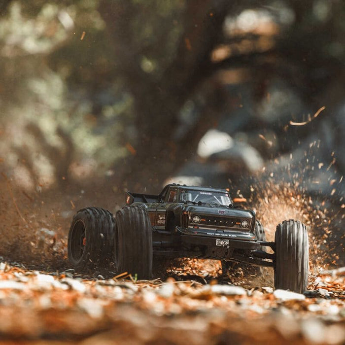 ARA4410V2T3 1/10 OUTCAST 4X4 4S V2 BLX Stunt Truck RTR, Gunmetal *** YOU will need to order this #SPMX-1035 to run this truck ****