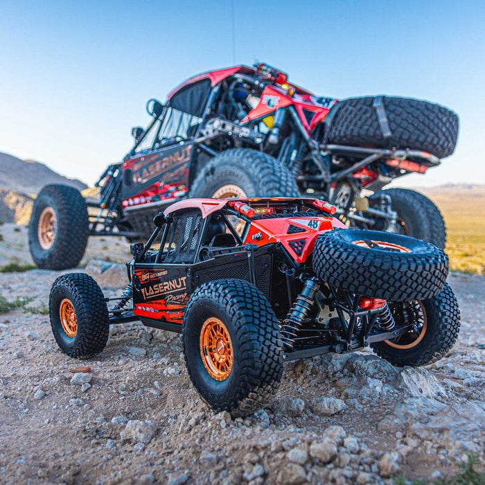 LOS04019 1/6 8IGHT-X Super Lasernut 4WD Brushless Buggy RTR ****YOU will need these two parts. Sold separately. SPMX53S100H5 (X2). &. SPMXC2010 to run this truck