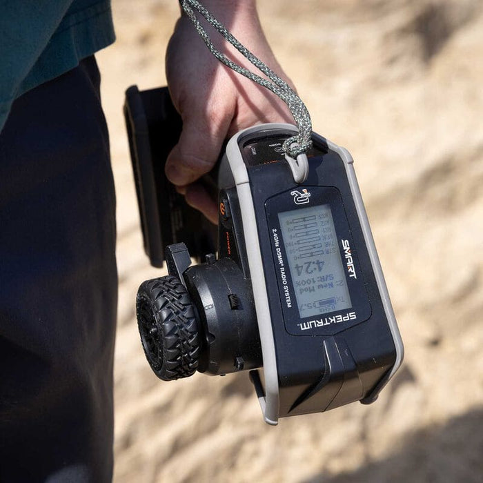 SPM6215 DX6 Rugged 6-Channel DSMR Transmitter with SR515 Receiver