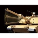 TAM56041 1/16 U.S. Main Battle Tank M1A2 Abrams Full-Option Kit