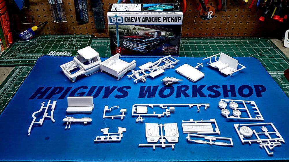 AMT1444M/12 AMT 1/25 1960 Chevy Apache Pickup Street Machine (Level 2)