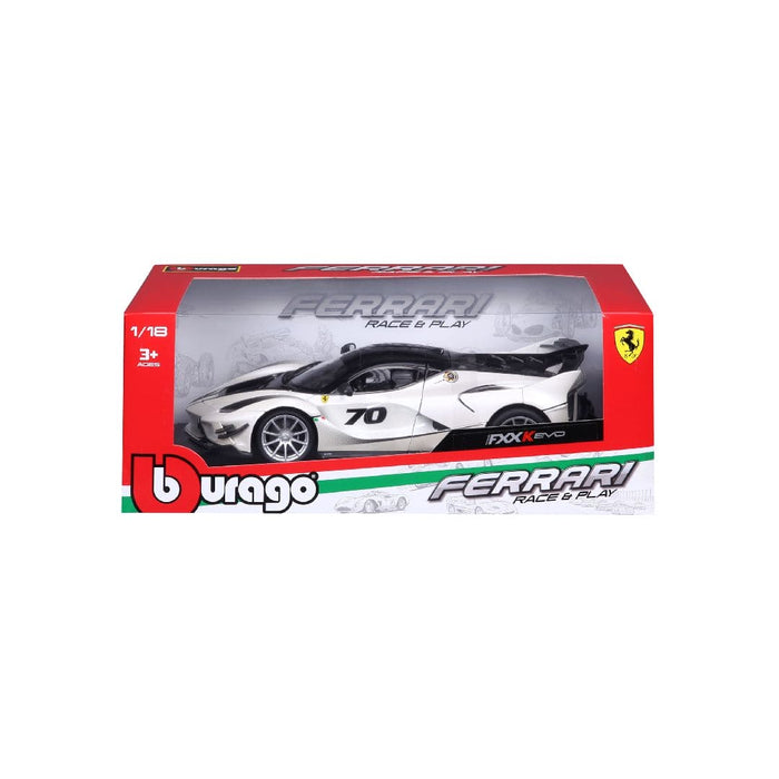 BUR18-16012 Bburago 1/18 R&P Ferrari FXX K EVO (Pearl White #70)