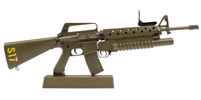 GOA16-GREEN 1/3 Scale Die Cast M16A1 Vietnam Rifle Grenadier Model, Green