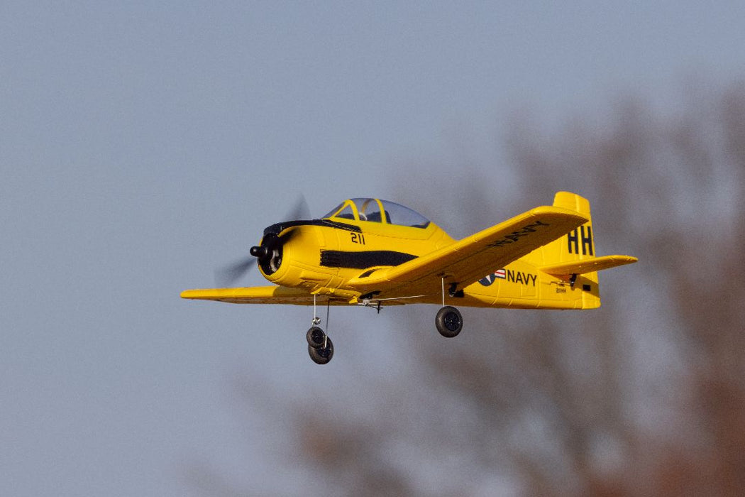 HBZ-1228 HobbyZone T-28 Trojan 450mm RTF with SAFE (FOR A EXTRA BATTERY PLEASE ORDER (FOR A EXTRA BATTERY PLEASE ORDER HBZ-1266)