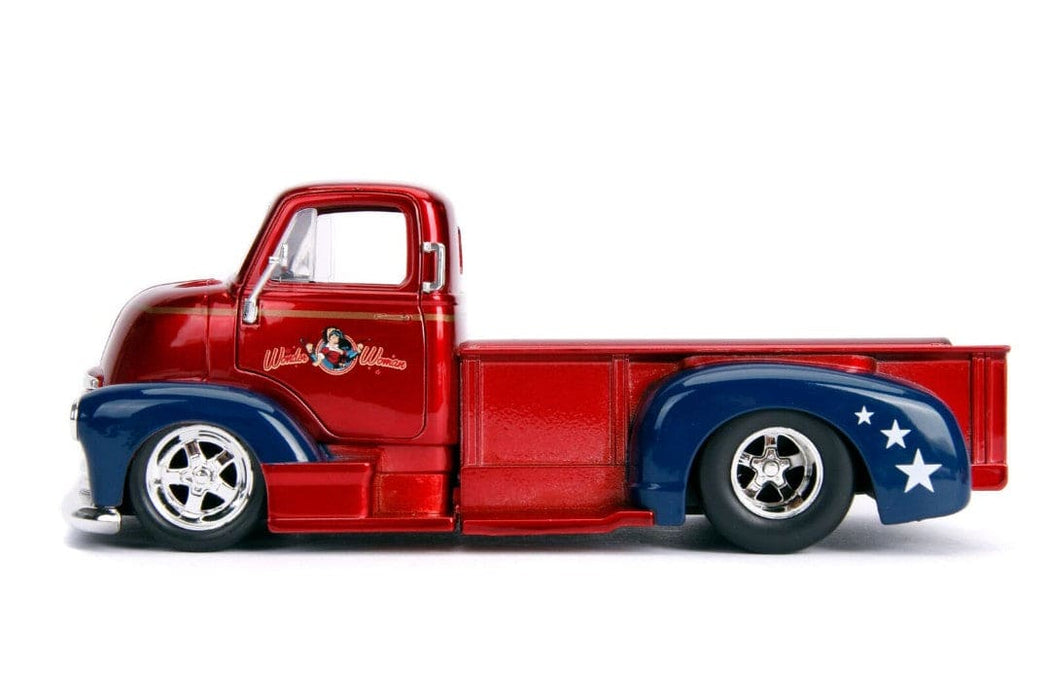 JAD30453 Jada 1/24 "DC Comics Bombshells" 1952 Chevy COE Pickup w/ figure