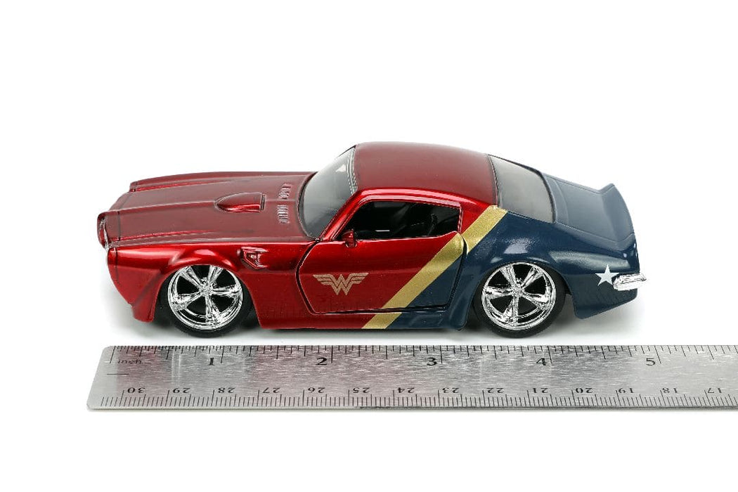 JAD33089 Jada 1/32 1972 Pontiac Firebird with Wonder Woman