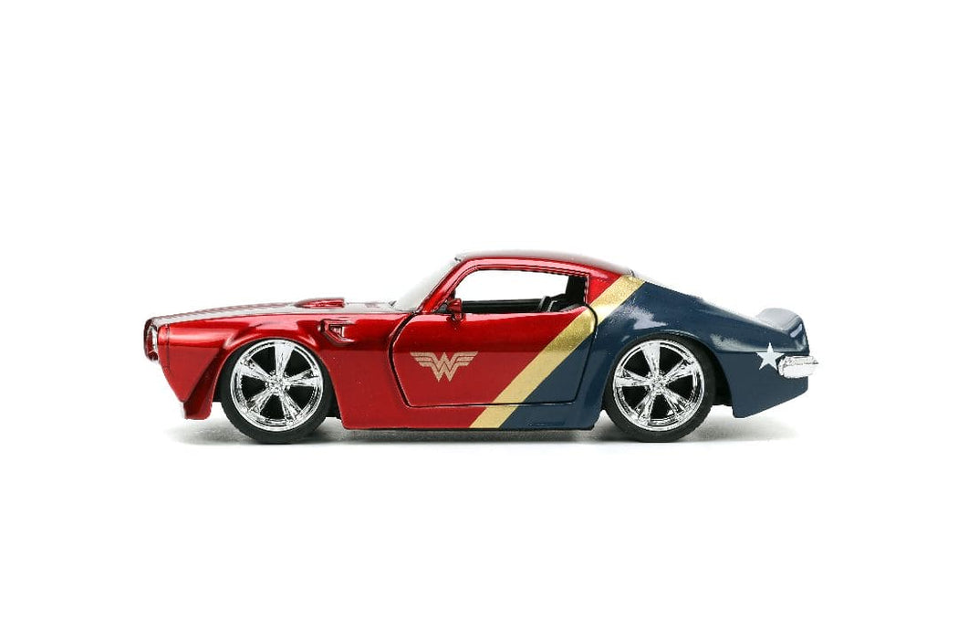 JAD33089 Jada 1/32 1972 Pontiac Firebird with Wonder Woman