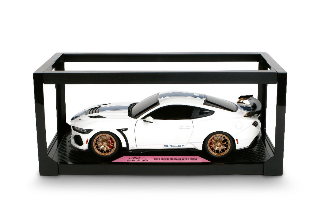 JAD36470 Jada 1/18 PINK SLIPS W8 - 2025 Ford Mustang Super Snake