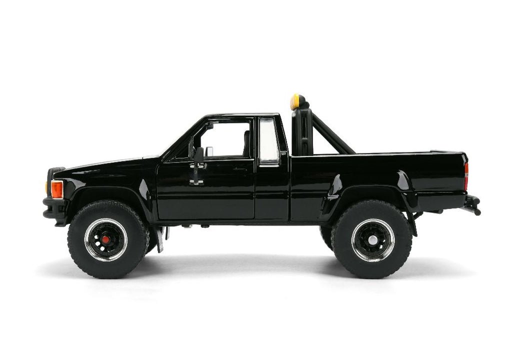 JAD36479 Jada 1:24 HWR - BTTF 1985 Toyota SR5 w/Marty's Skateboard