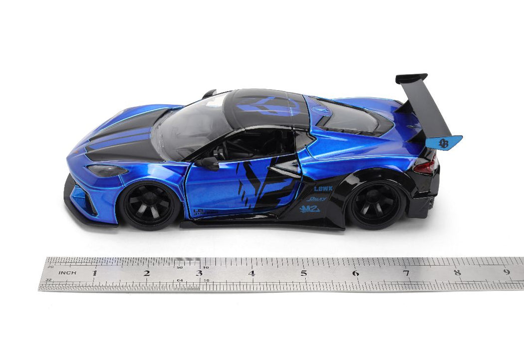 JAD36496 Jada 1/24 "Hyper-Spec" - 2023 Chevy Corvette C8 - Liberty Walk