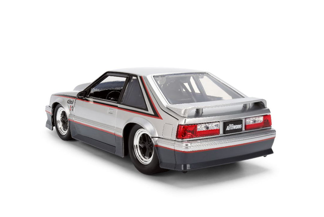 JAD38347 Jada 1/24 AutoWorks - 1989 Ford Mustang GT