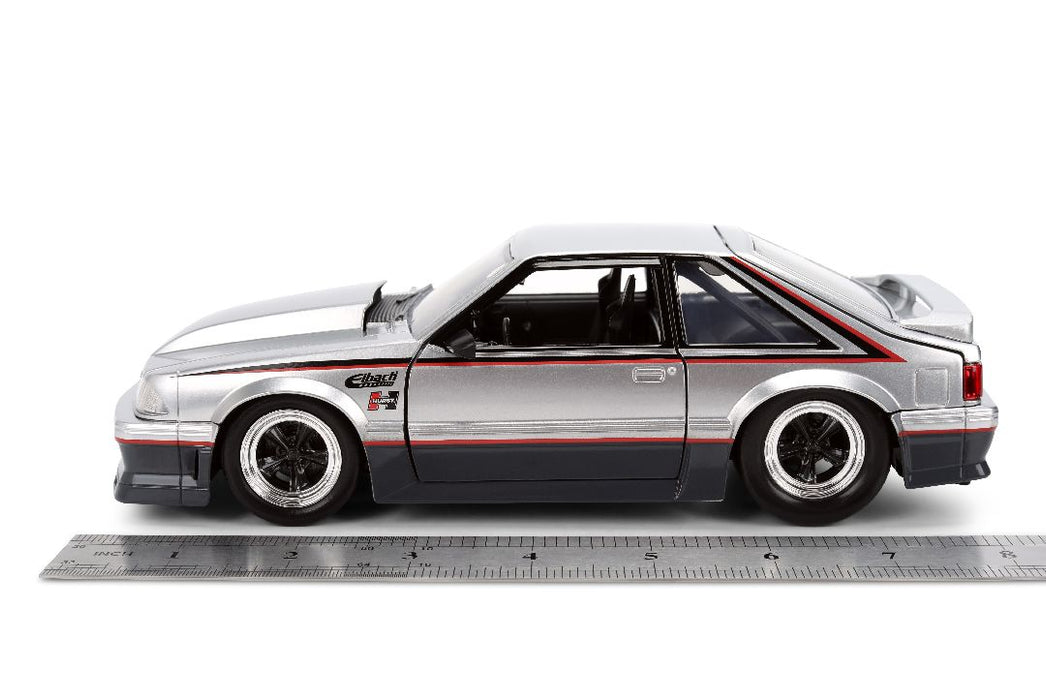 JAD38347 Jada 1/24 AutoWorks - 1989 Ford Mustang GT