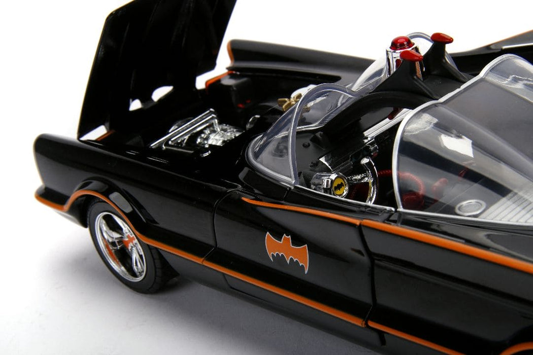 JAD98625 Jada 1/18 "Hollywood Rides" 1966 TV Series Batmobile with Batman