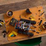 LEG42215 LEGO Technic Volvo EC500 Hybrid Excavator, Motorized 2359pcs
