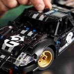 LEG42223 LEGO Technic 1966 Ford GT40 MKII Race Car 793pcs