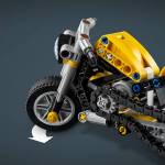 LEG42225 LEGO Technic Yellow Motorcycle 151pcs