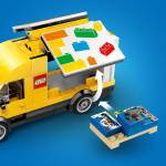 LEG60500 LEGO City The LEGO Van 276pcs
