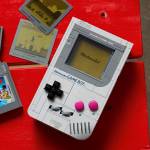 LEG72046 LEGO Super Mario Game Boy Model Building Kit, Gamer 421pcs