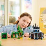 LEG75689 LEGO Wicked Emerald City & Kiamo Ko Castle Playset 860pcs