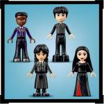 LEG76786 LEGO Wednesday Morticia's Cottage Halloween Merch 1002pcs