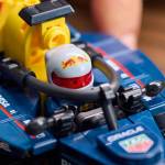 LEG77243 LEGO Speed Champions Oracle Red Bull Racing RB20 F1 Race 251pcs