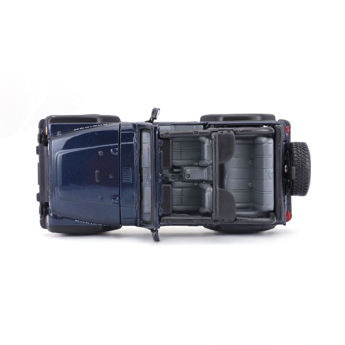 MAI31245 Maisto 1/27 SE Jeep Wrangler Rubicon (Metallic Blue)