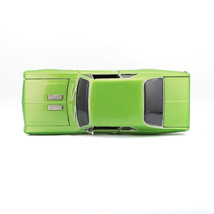 MAI31262 Maisto 1/24 SE 1970 Chevrolet Nova SS (Metallic Lime Green)