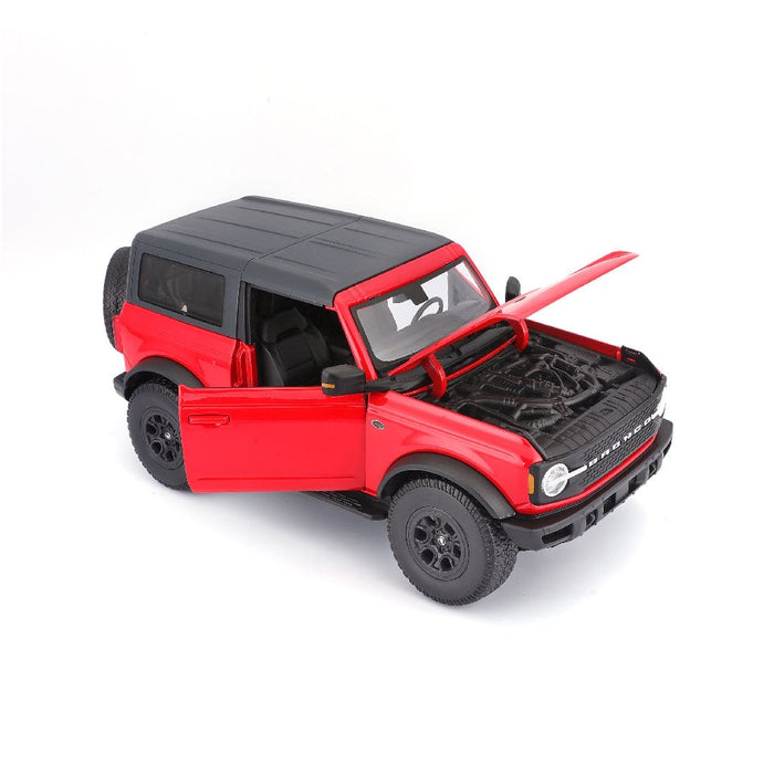 MAI31456 Maisto 1/18 SE 2021 Ford Bronco Wildtrak 2dr (Red)