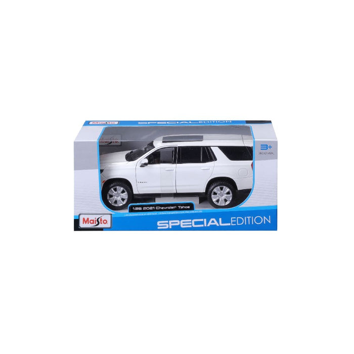 MAI31533 Maisto 1/24 SE 2021 Chevrolet Tahoe (White)