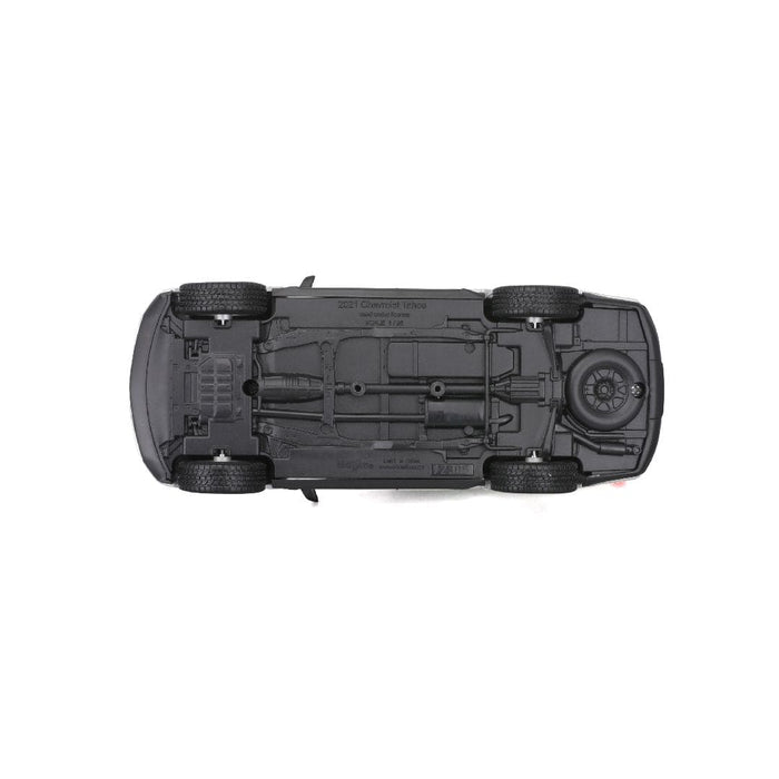 MAI31533 Maisto 1/24 SE 2021 Chevrolet Tahoe (White)