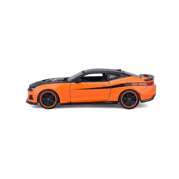 MAI32271 Maisto 1/24 H-D Custom 2017 Chevrolet Camaro ZL1 (Black/Orange)