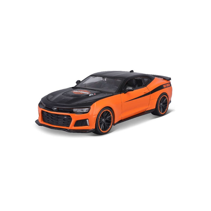 MAI32271 Maisto 1/24 H-D Custom 2017 Chevrolet Camaro ZL1 (Black/Orange)