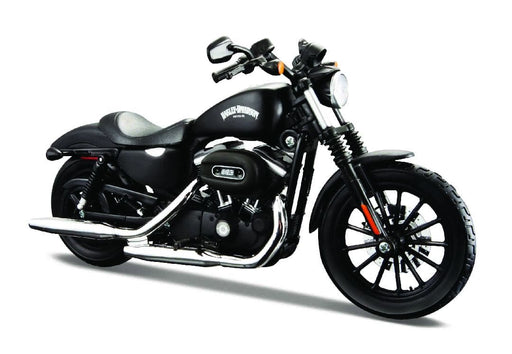 MAI32326 Maisto 1/12 H-D 2013 Sportster Iron 883 (Flat Black)